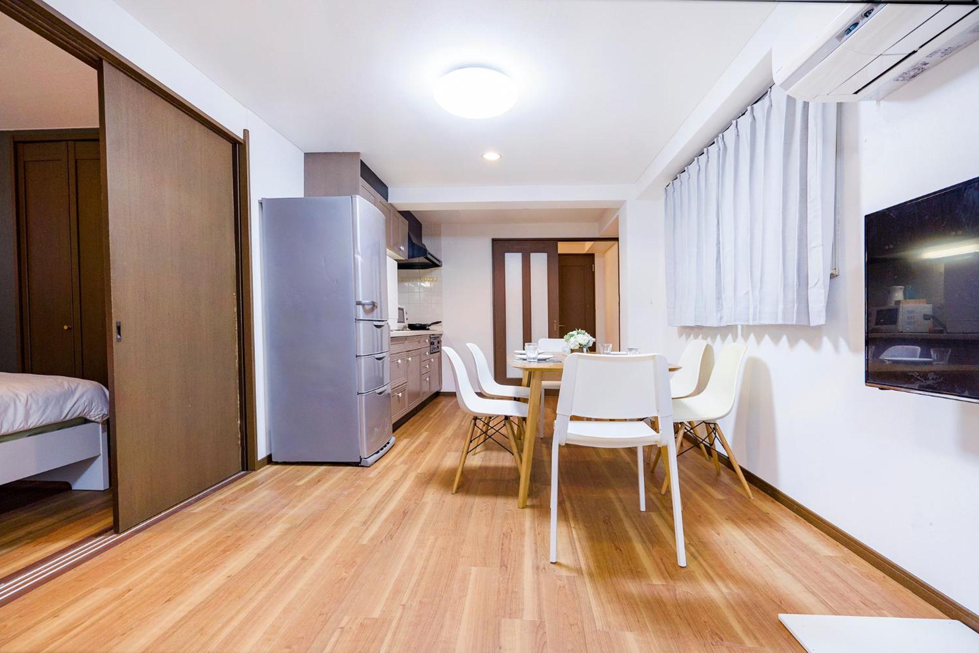 Charming Guesthouse In The Heart Of Okubo 丶steps To Metro And Convenient Travel! Eow4 Tokió Kültér fotó